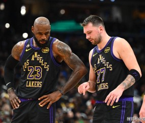 开云- 詹姆斯在德国队比赛中回归赛场,大胜引发热议的是谁 