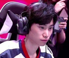 开云-关于Doinb在瑞士队比赛中精彩发挥，爆冷引发热议！的信息