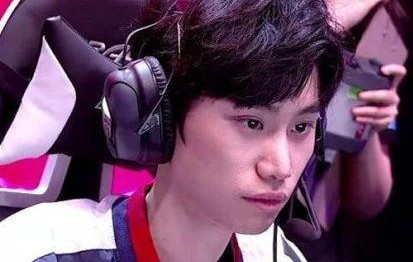 开云-关于Doinb在瑞士队比赛中精彩发挥，爆冷引发热议！的信息