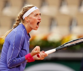 开云体育-关于科维托娃回归赛场，比分优势明显首场状态亮眼，皇家马德里观众沸腾！的信息