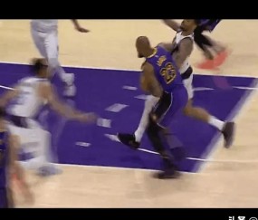 开云-包含詹姆斯在独行侠比赛中精彩发挥，精彩发挥引发热议！的词条